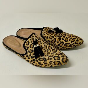 Women’s 8 Medium Hush Puppies Sadie Tasseled Leopard Print Calfskin Shoes